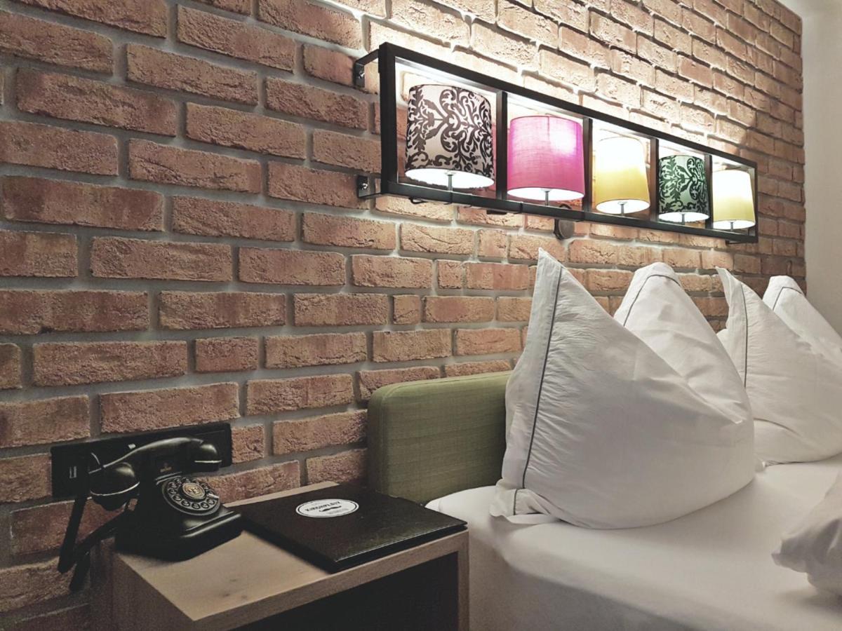 Hotel Pension Kirchplatz Санкт-Антон-ам-Арльберг Экстерьер фото