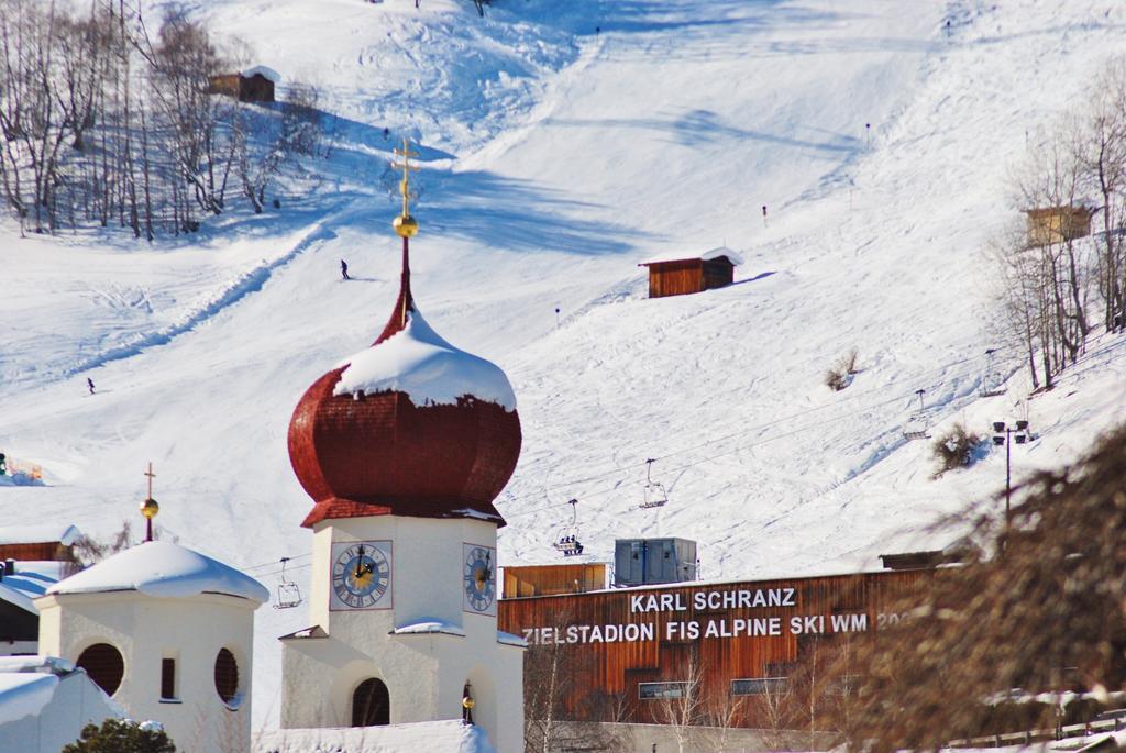 Hotel Pension Kirchplatz Санкт-Антон-ам-Арльберг Экстерьер фото
